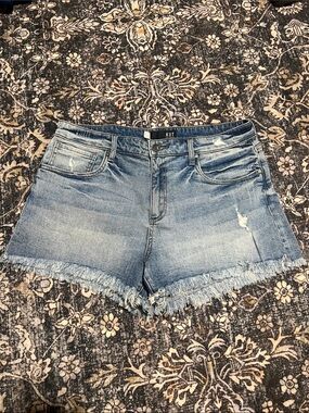Kut from the Kloth High Rise Jane Light Wash Frayed Hem Denim Shorts